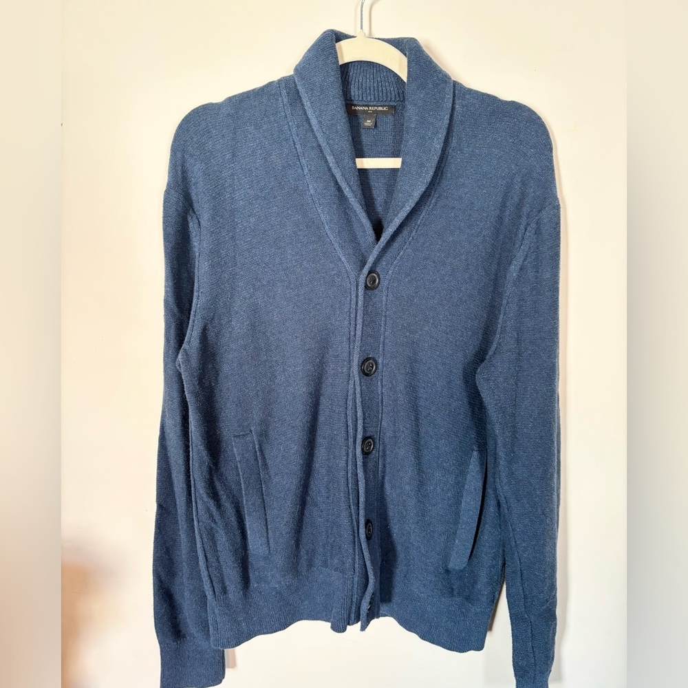 Banana Republic men’s blue large button cardigan size Med